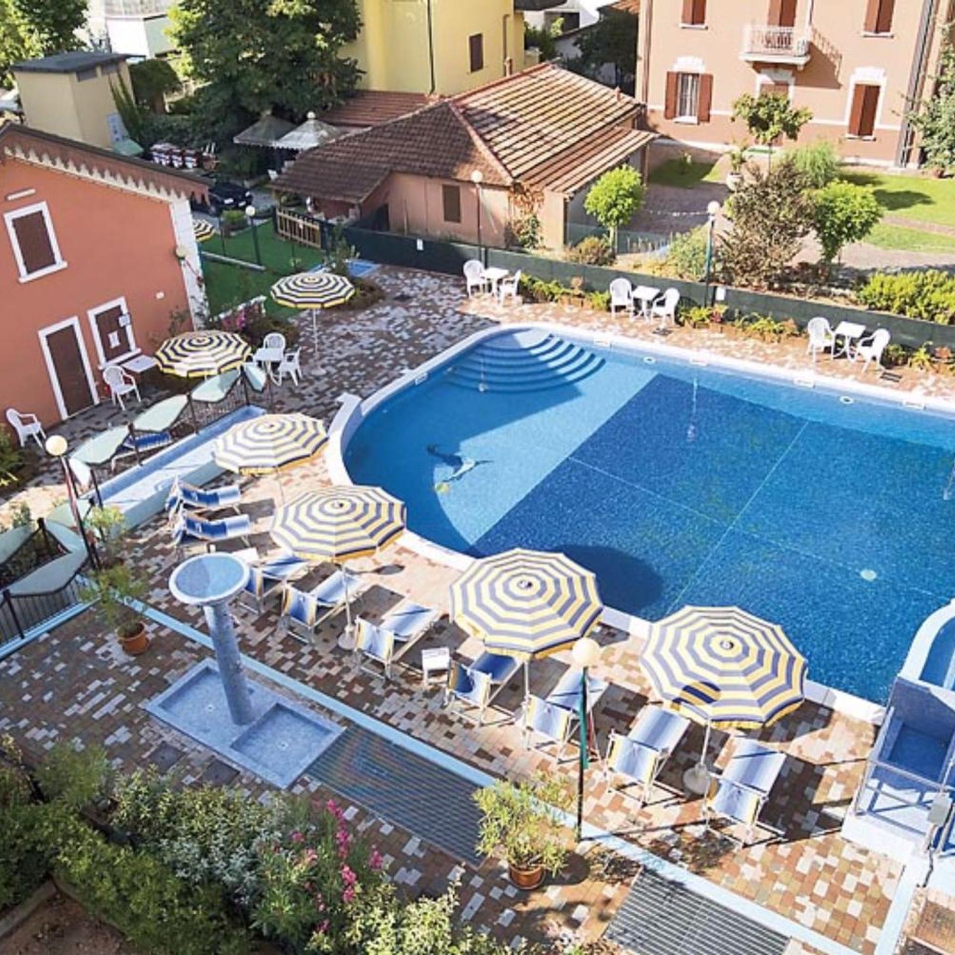 Hotel Sorriso 48/54