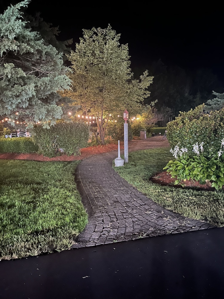 Anchorage Inn of Rochester 52/60