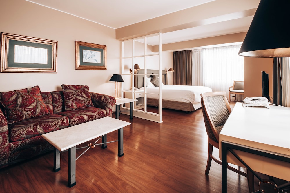 Suites Del Bosque 44/73