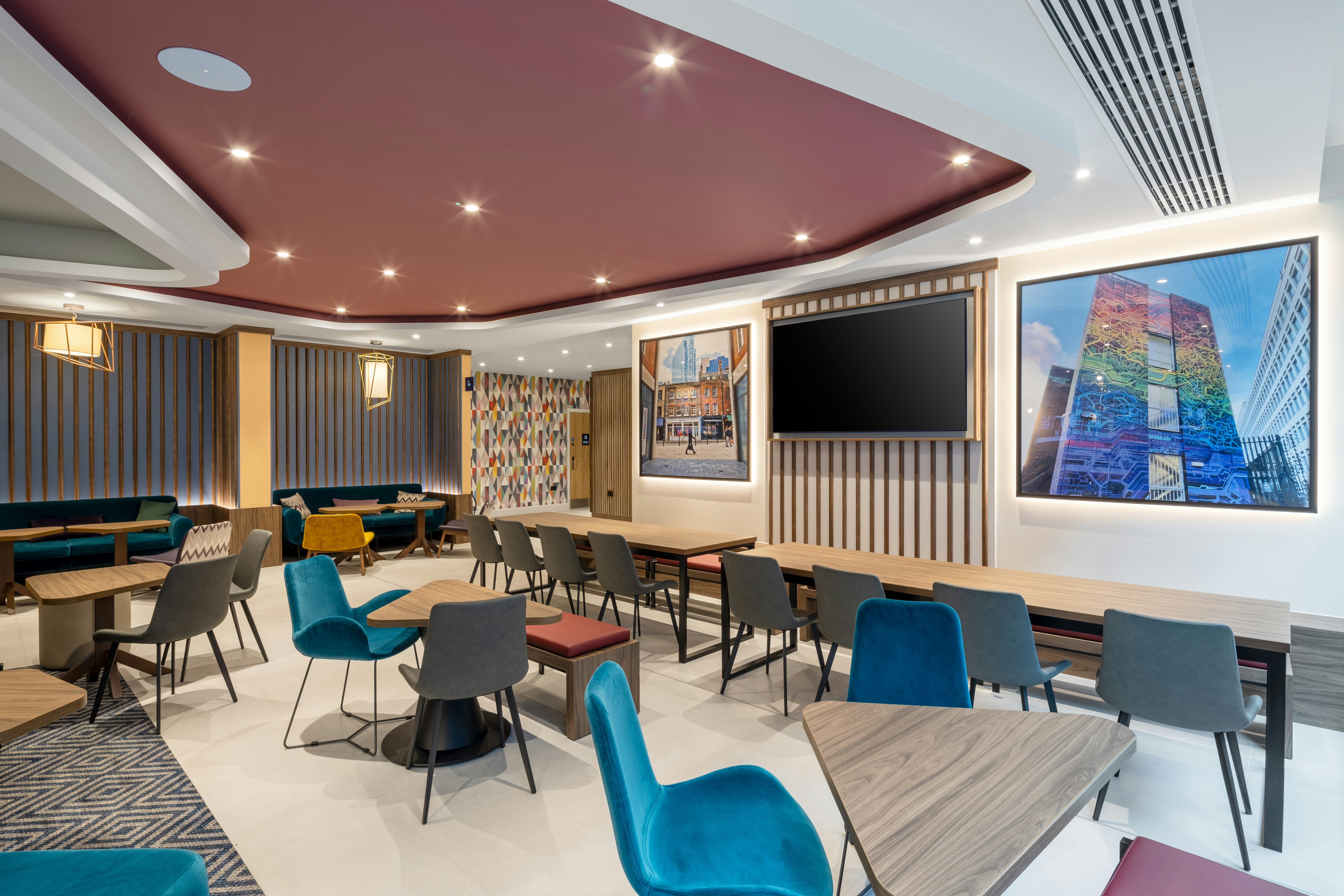Hampton by Hilton London Old Street 32/36