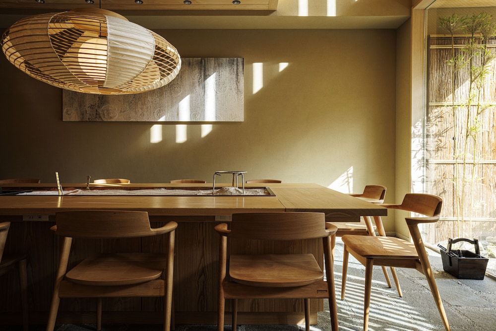 Hotel Kanazawa Zoushi 40/50