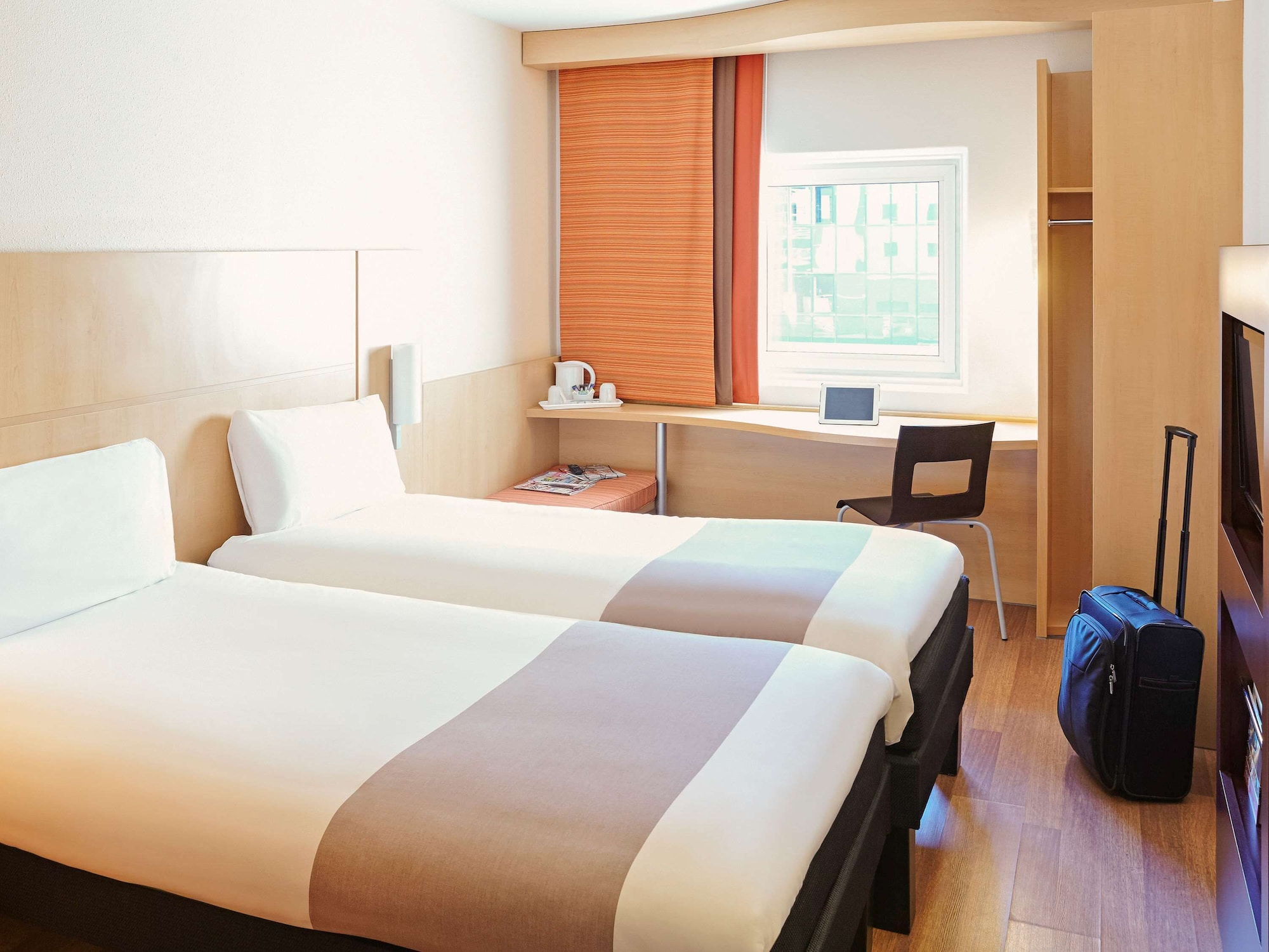 SWEET, TWIN BEDS