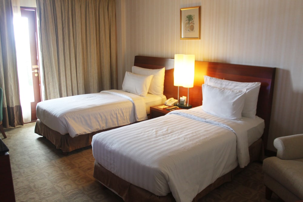 Labersa Grand Hotel And Convention Center 18/48