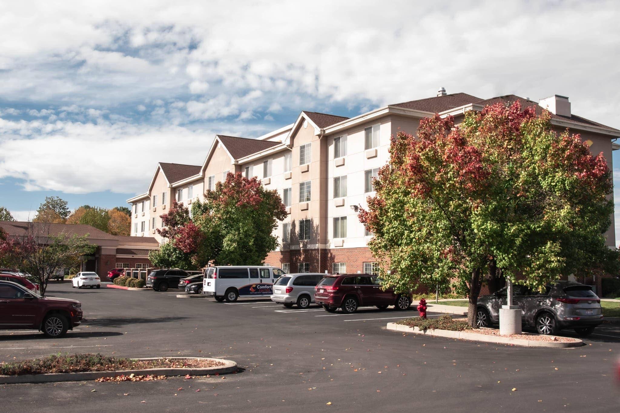 Comfort Suites Airport Salt Lake City, UT 33/35