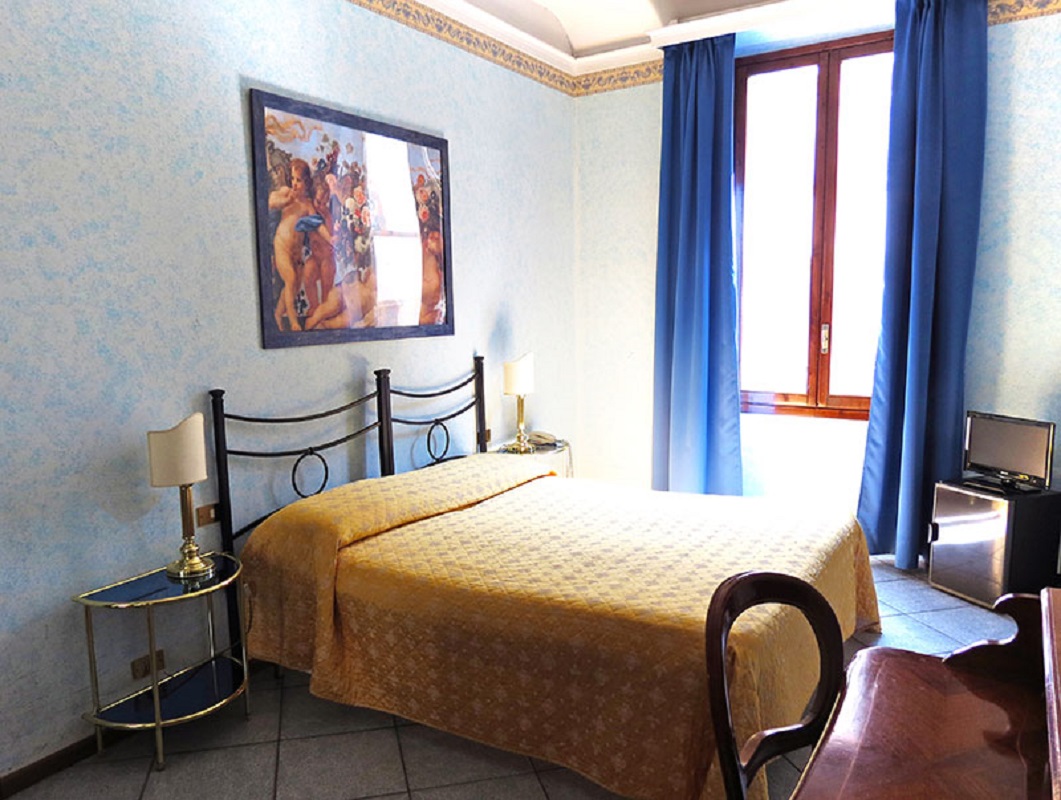 Economy, Double Bed