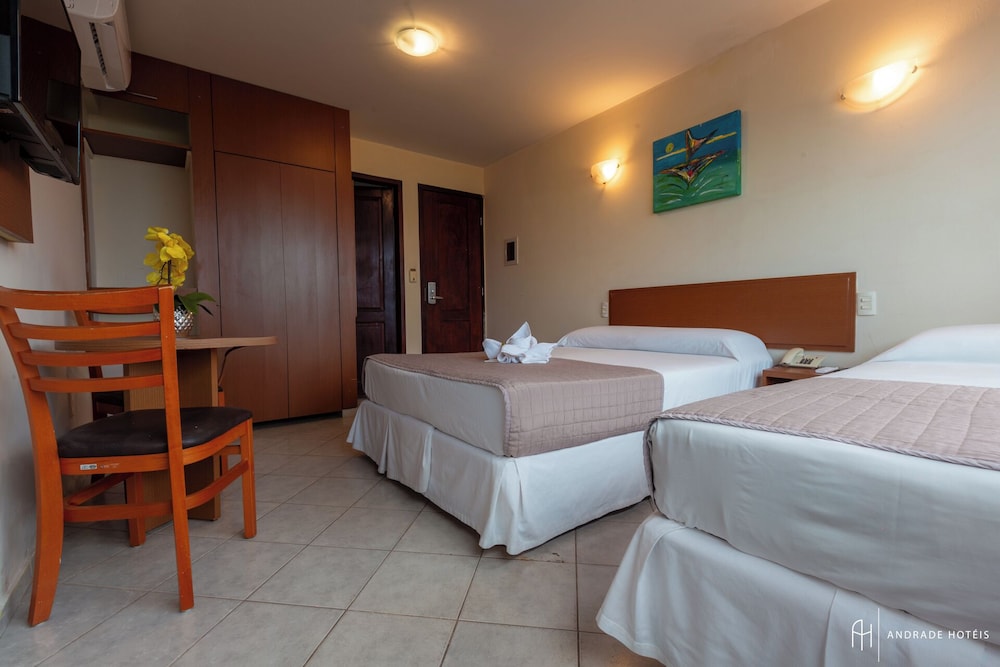 ROOM, TRIPLE