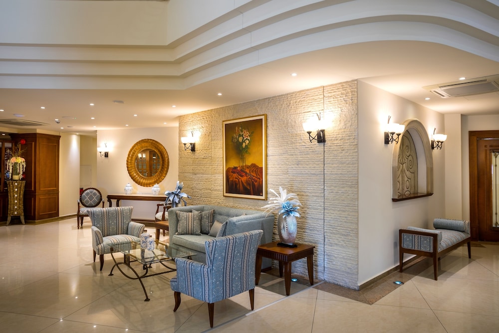 Aquamare Beach Hotel & Spa 45/61