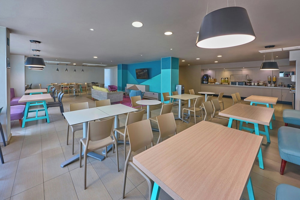 City Express Suites by Marriott Queretaro 55/73