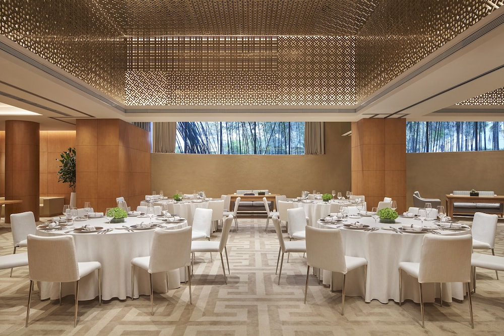 Hyatt Regency Metropolitan Chongqing 48/54
