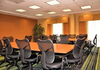 Fairfield Inn And Suites Aiken 35/37
