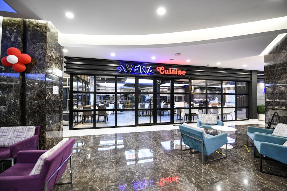 Avena Resort and Spa Hotel 46/68