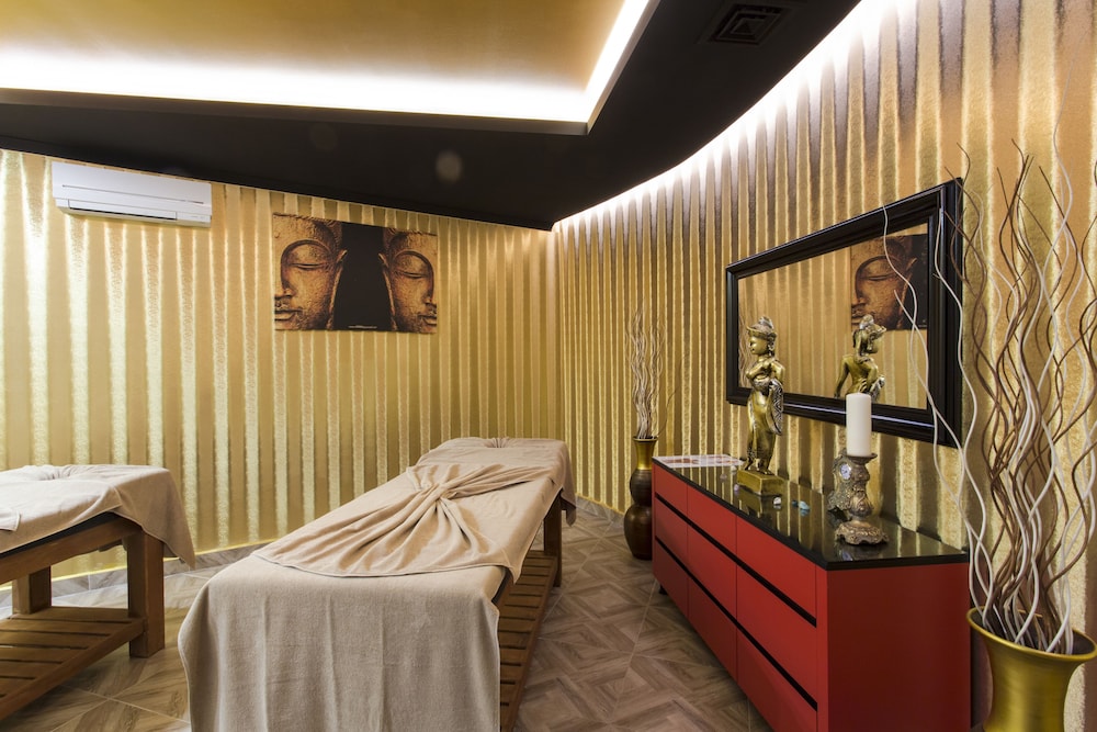 Michell Hotel - Adult Only 33/50