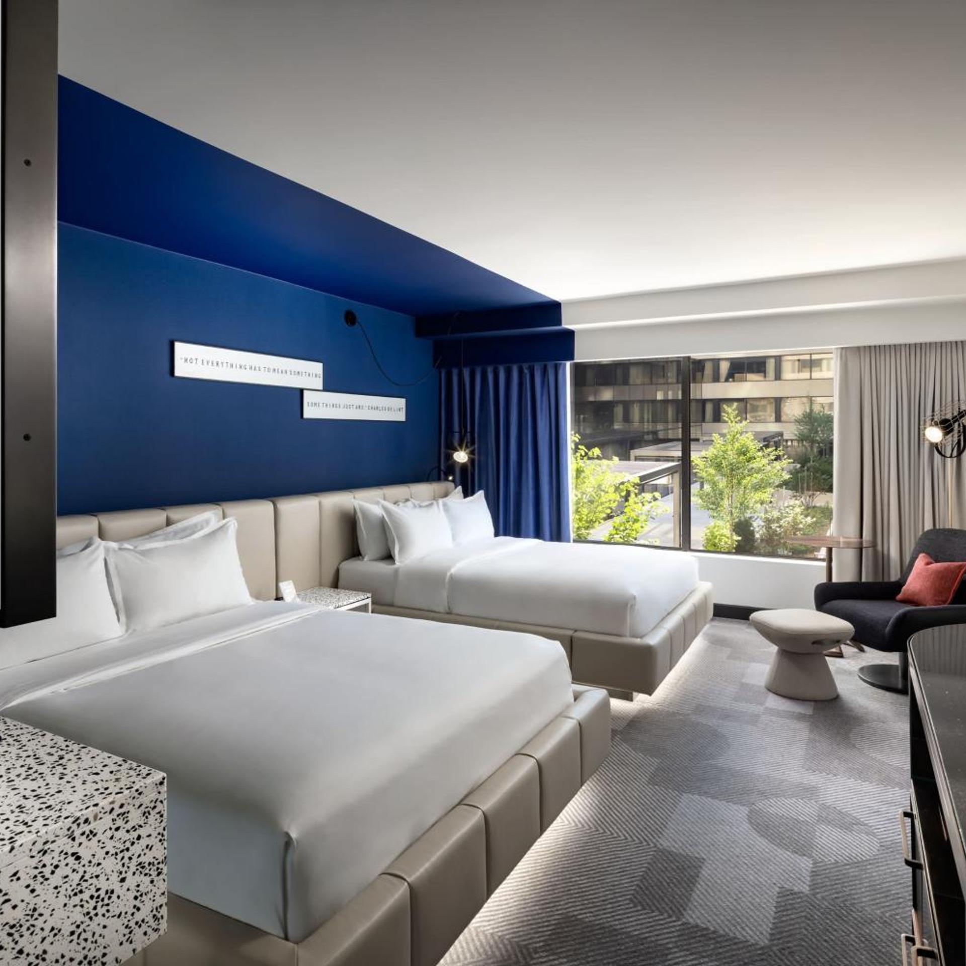 Spectacular, Guest Room, 2 Queen Beds, Courtyard View