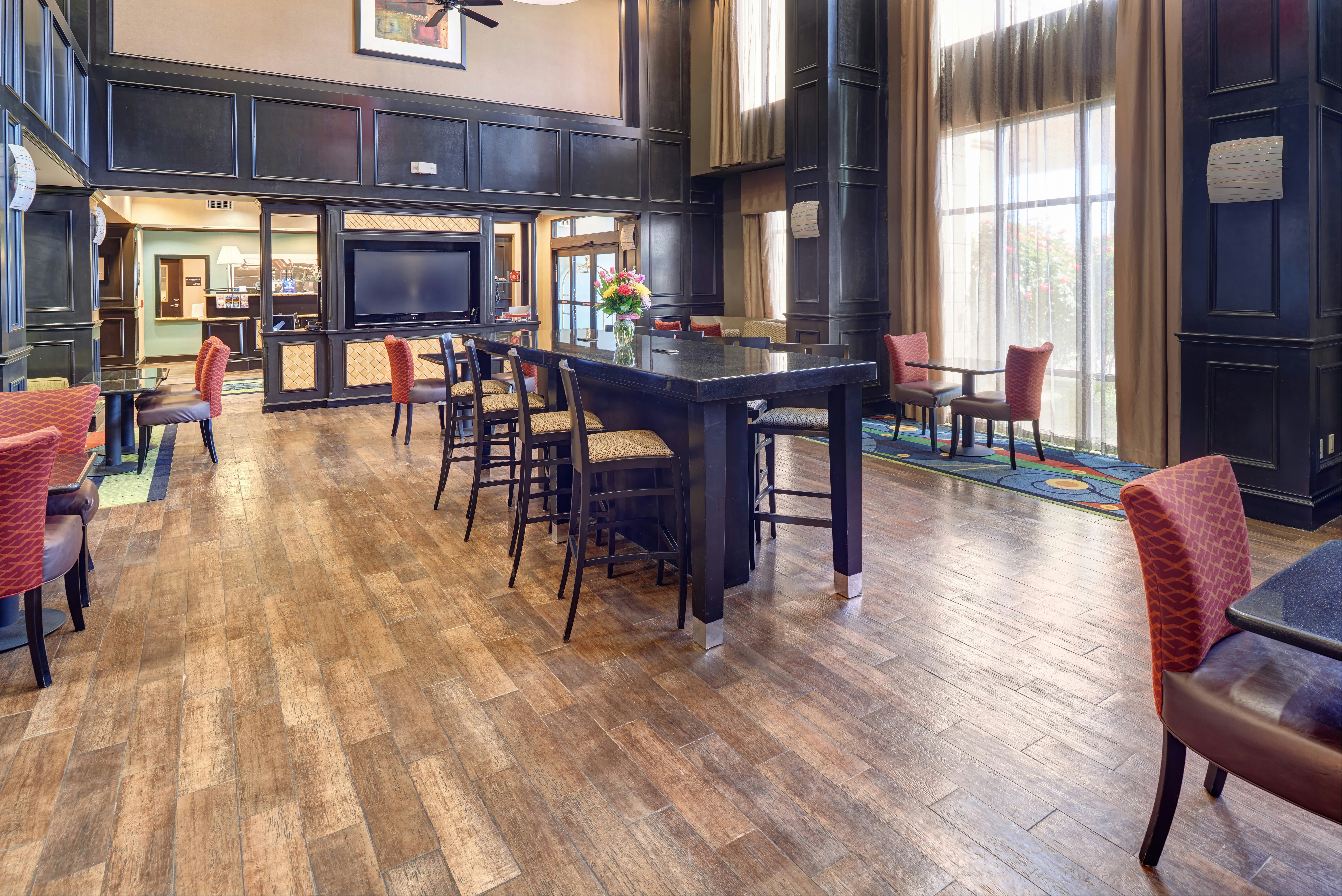 Hampton Inn & Suites Decatur 40/58