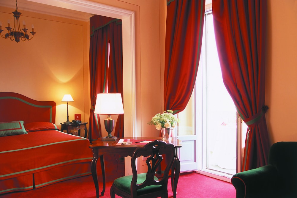 Grand Hotel Majestic 32/83