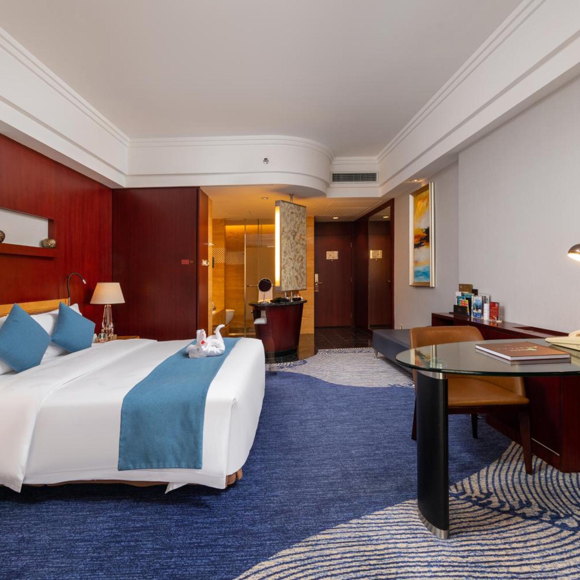 Macau, Superior, Queen Bed, Ocean View، Zhuhai Charming Holiday Hotel 5/6