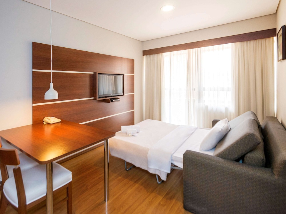 Mercure Curitiba Golden Hotel 62/79