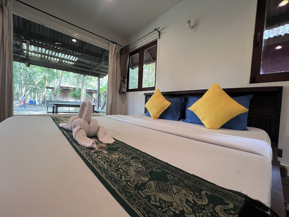 Pang Mai Resort 12/50