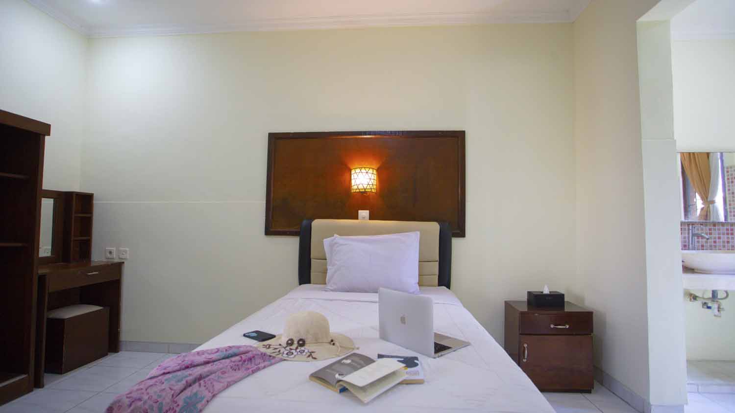 OYO 3910 Teges Inn 31/50