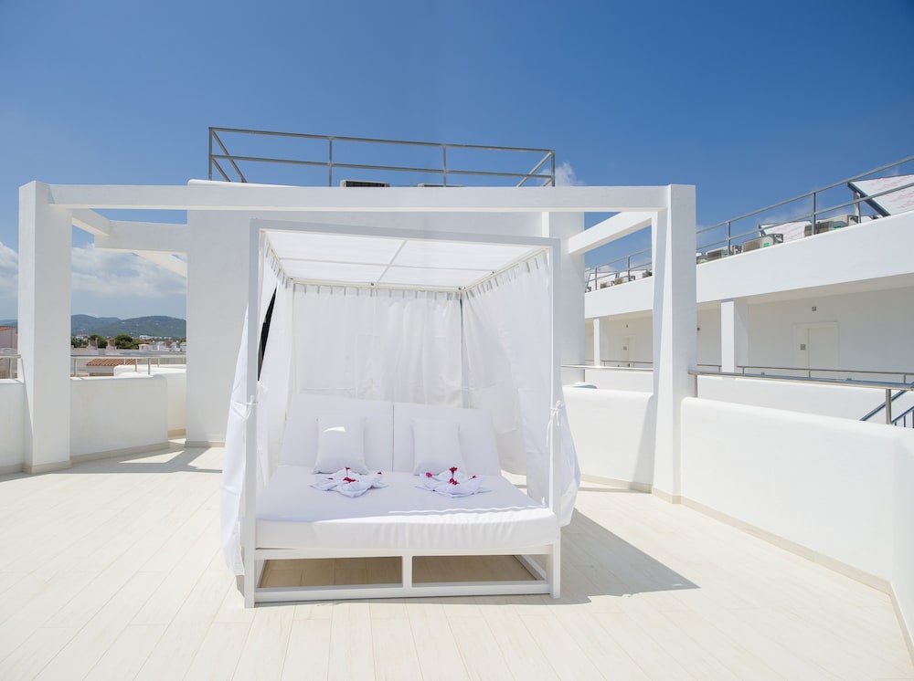 My Way Luxury Ibiza 42/43