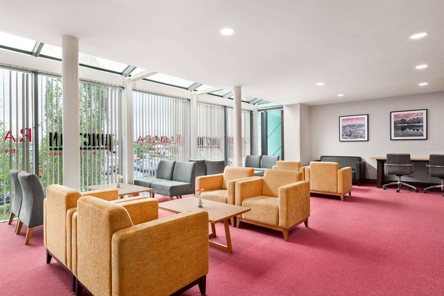 Ramada by Wyndham Cobham 29/47