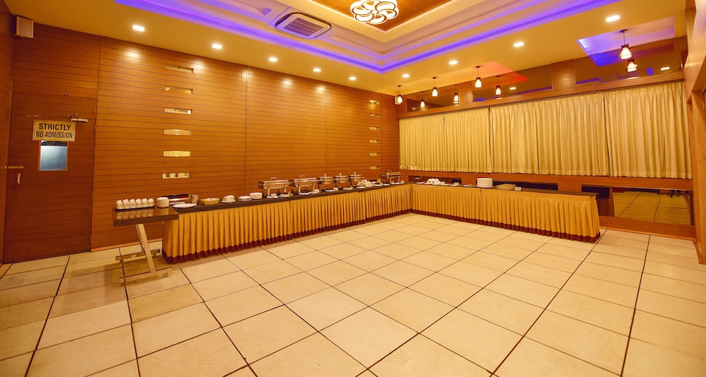Sanman Gardenia By Bigtree Hotels 10/16