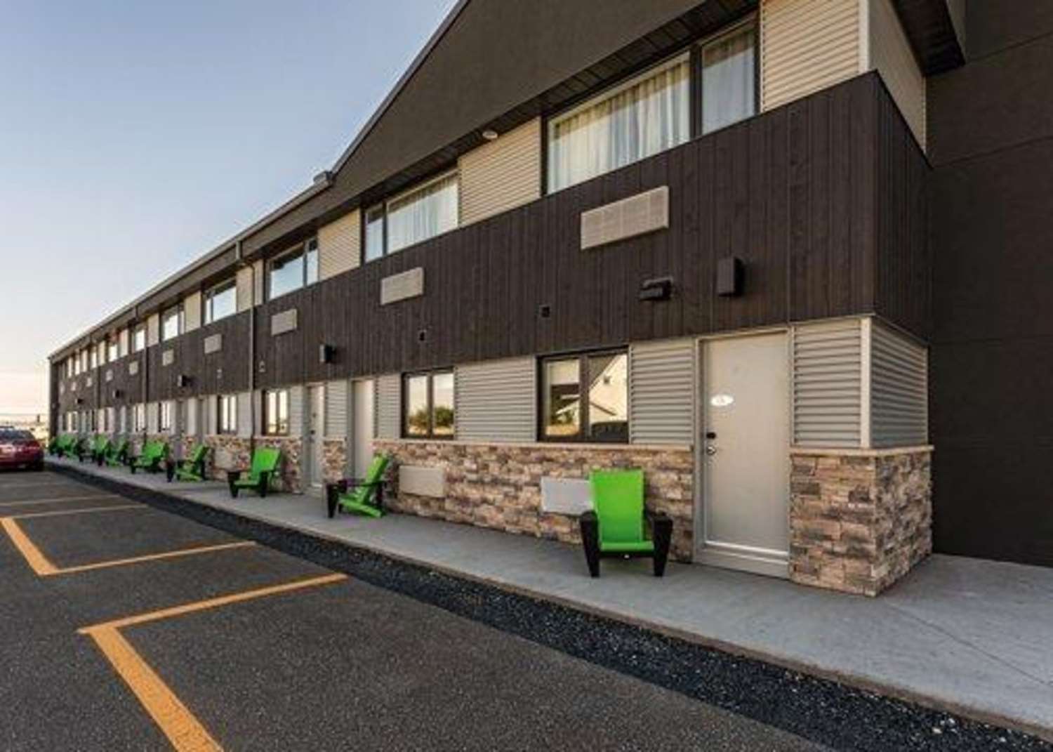 Quality Inn & Suites Matane QC 18/20