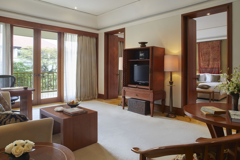 The Dharmawangsa Jakarta Hotel 10/63
