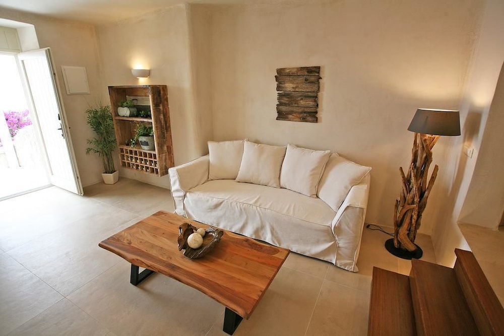 Atlantis Beach Residence 24/50