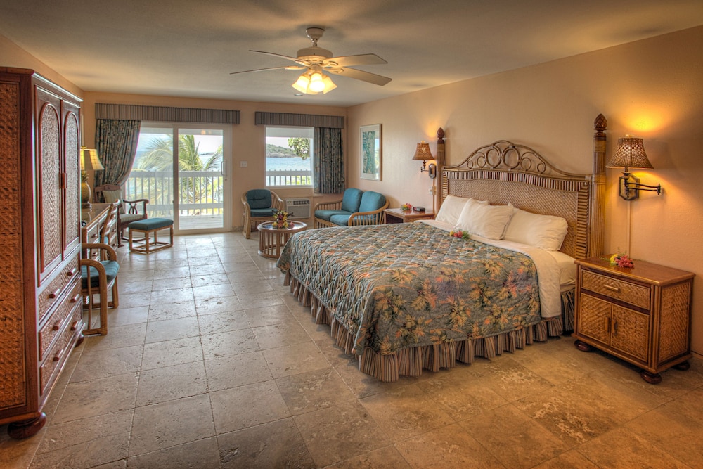 Tamarind Reef Resort Spa & Marina 10/50
