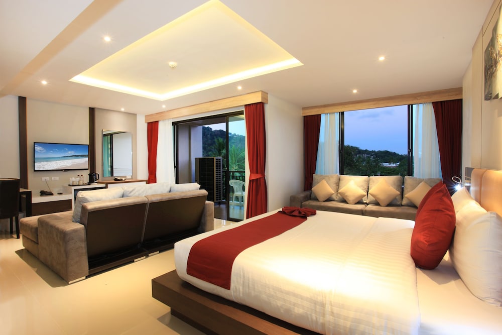 Paripas Patong Resort 24/76