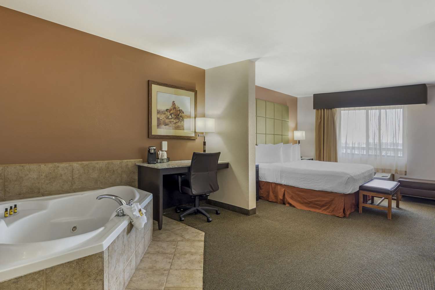Best Western Plus Country Inn & Suites 35/35