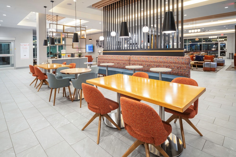 Towneplace Suites By Marriott Louisville Downtown 27/39