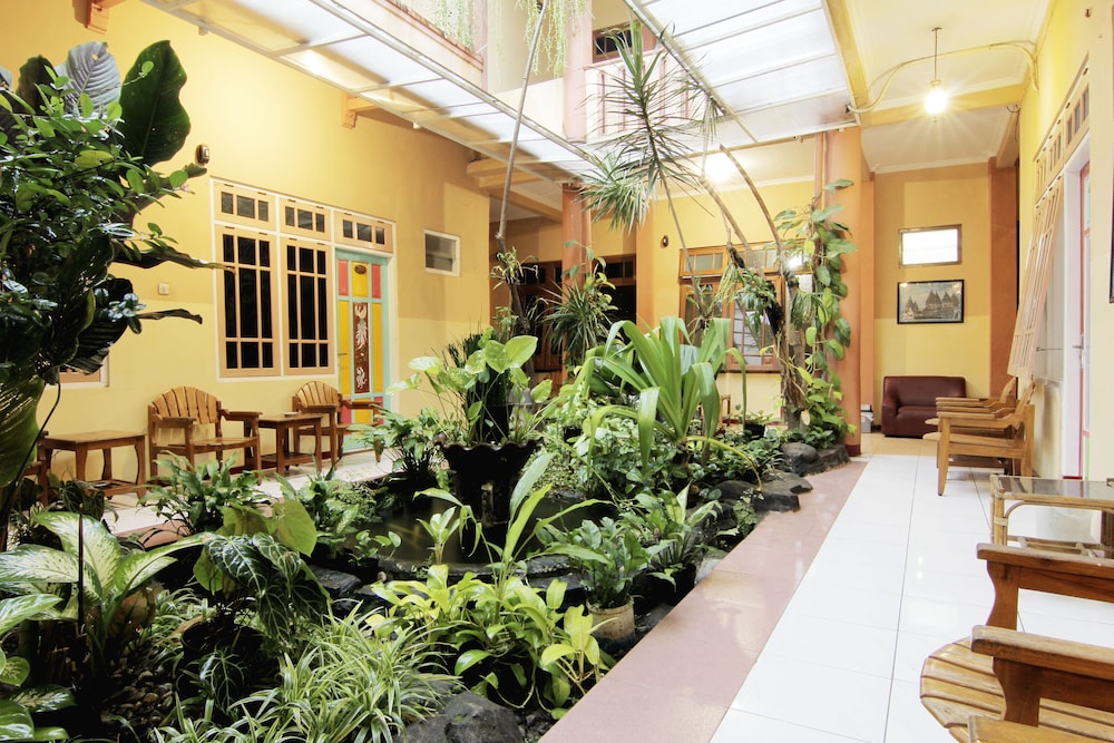 Hotel Monica Jogja 4/37