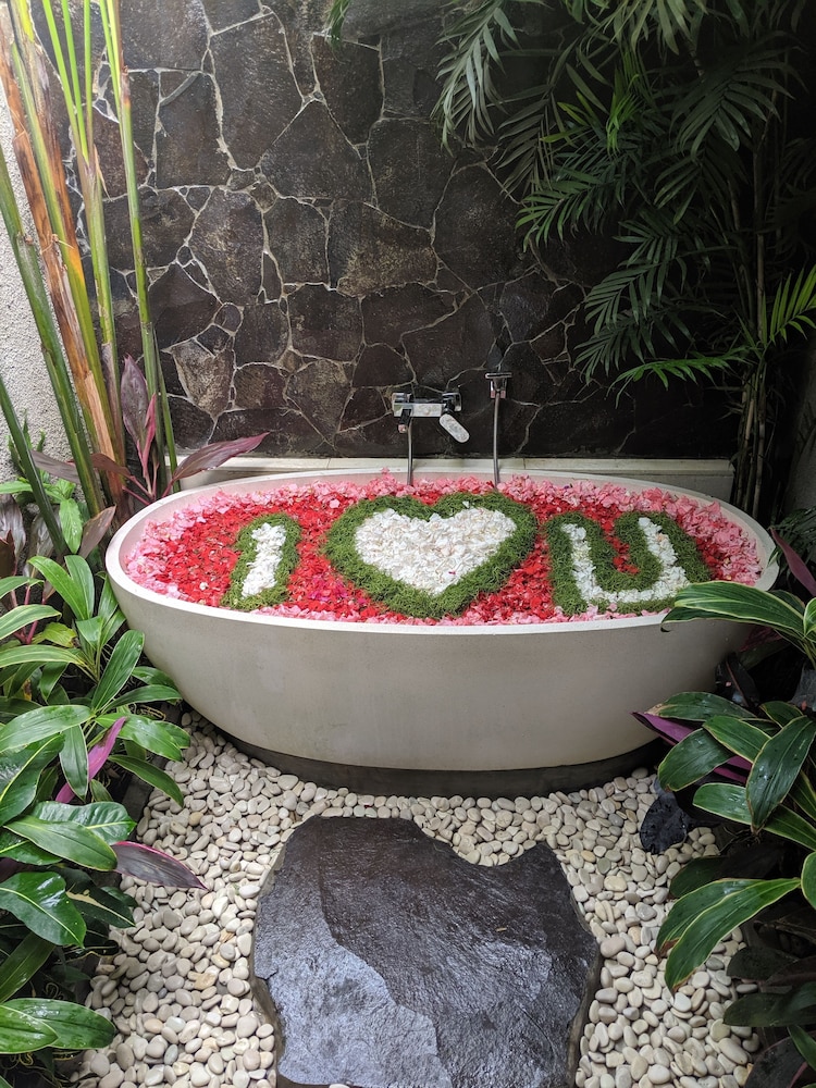 Anusara Luxury Villas - Adults Only 11/65