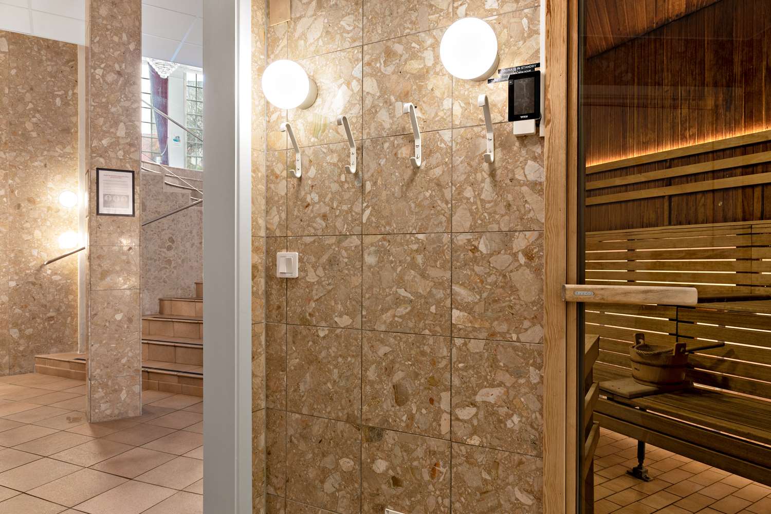 Best Western Strand Hotel 33/60