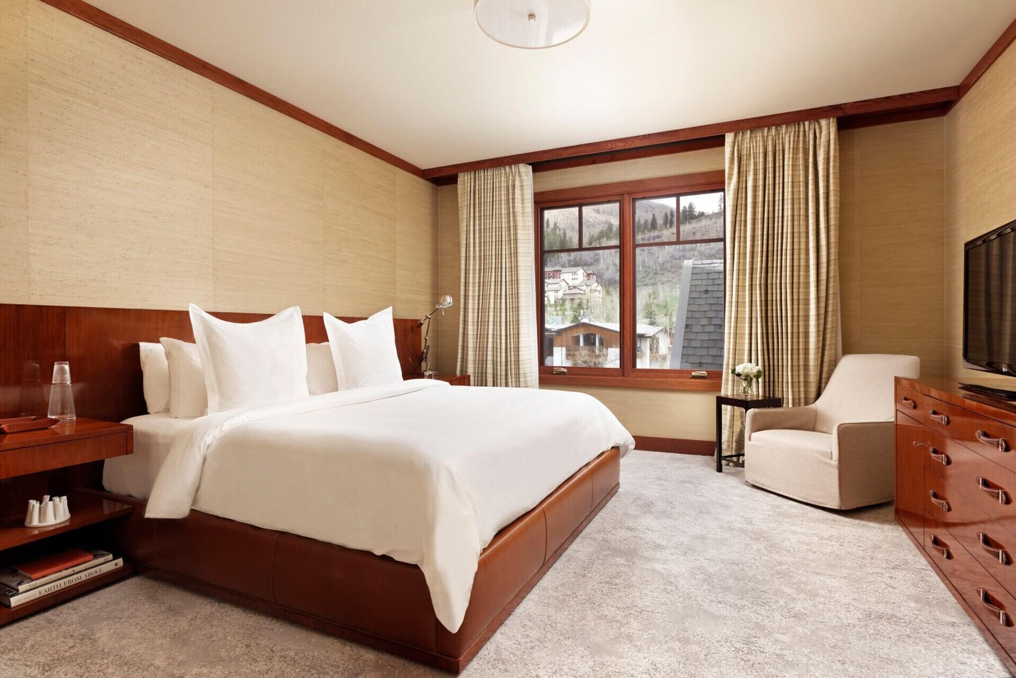3 Bedrooms, Pyramid, Suite، Four Seasons Resort and Residences Vail 2/5