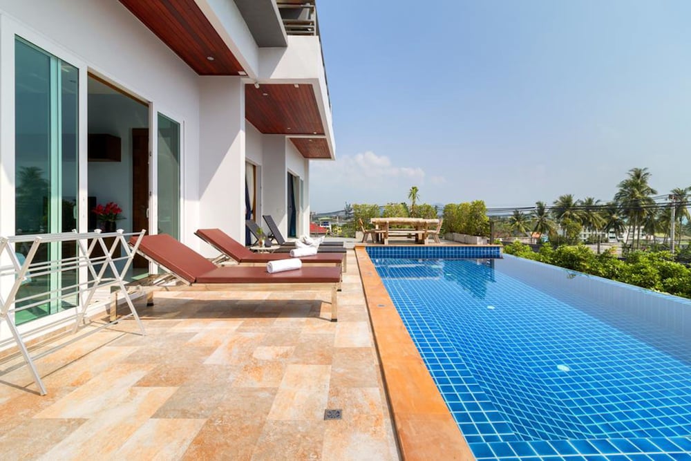 Surisa Seaview Pool Villas 30/38