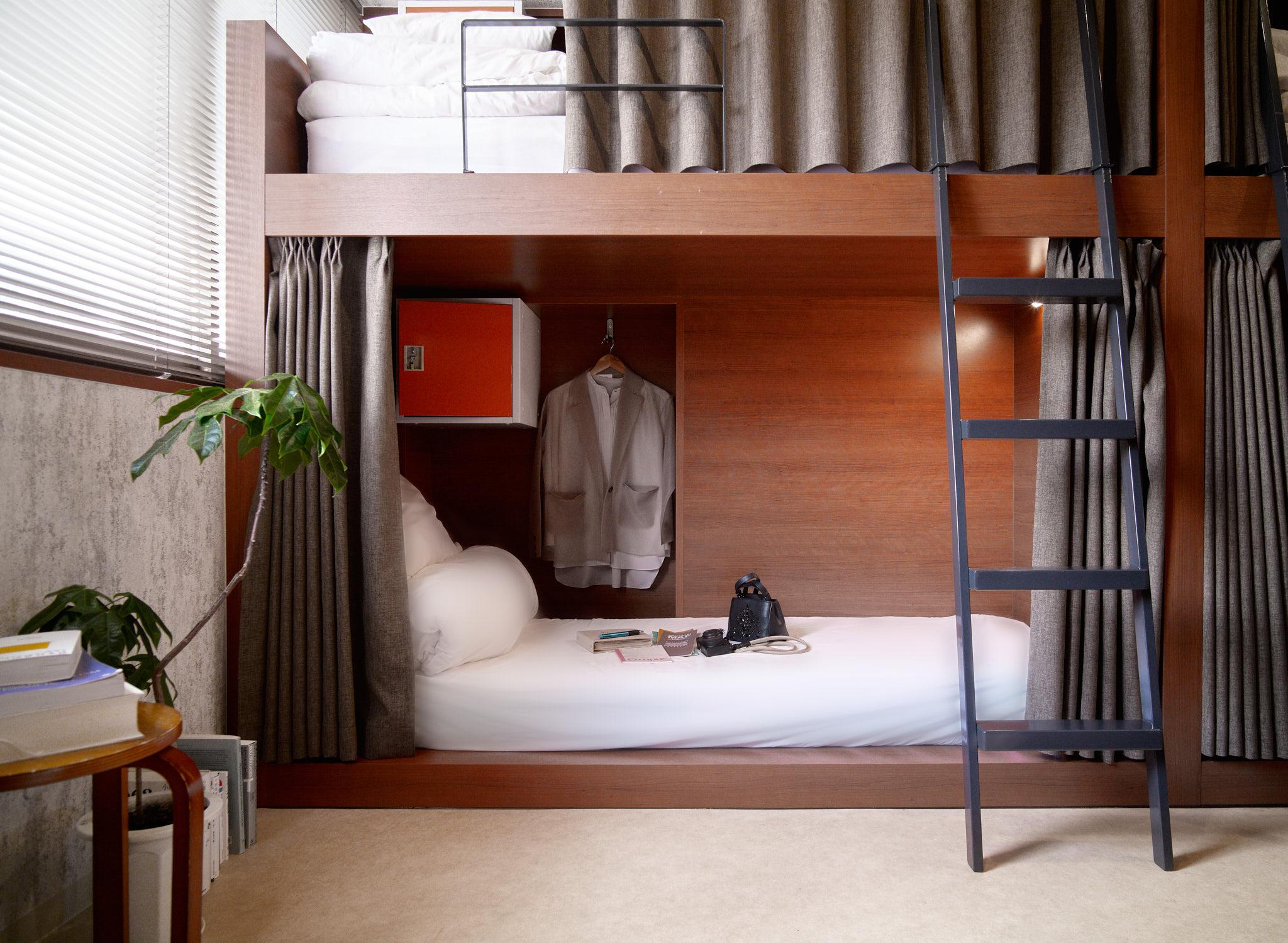 Mixed Dorm, 4 People, 8 Beds
