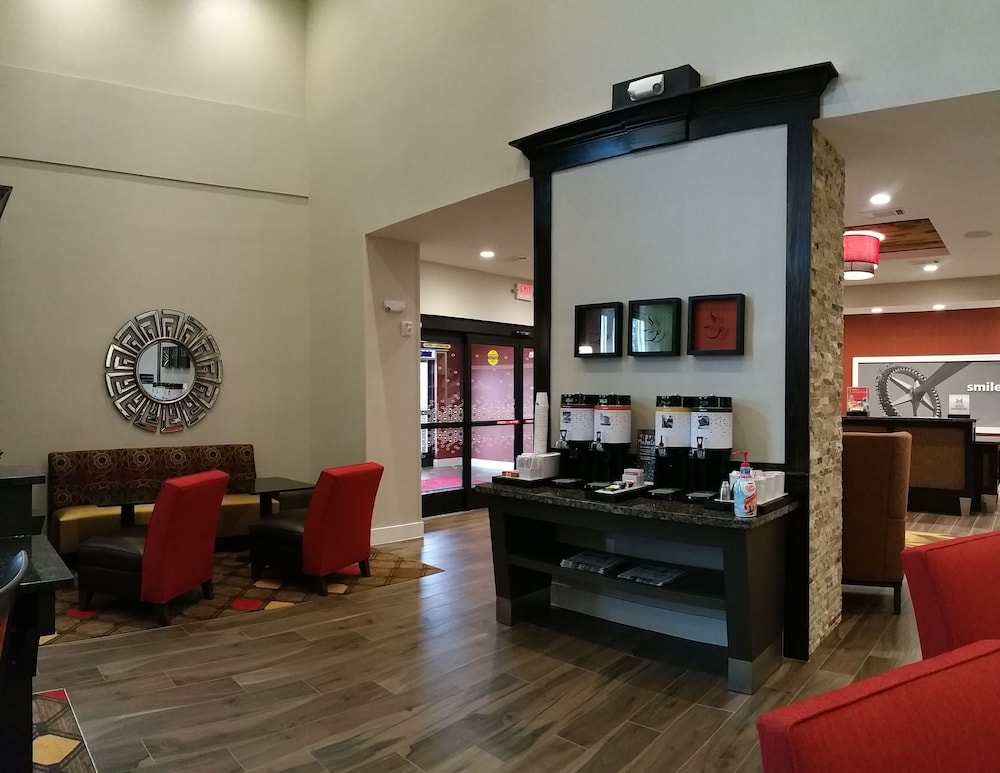 Hampton Inn Suites Houston Atascocita 31/38