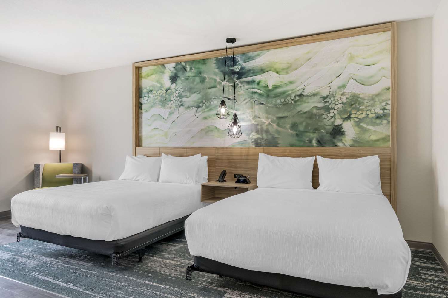 Room, 2 Queen Beds, Bathtub, Accessible