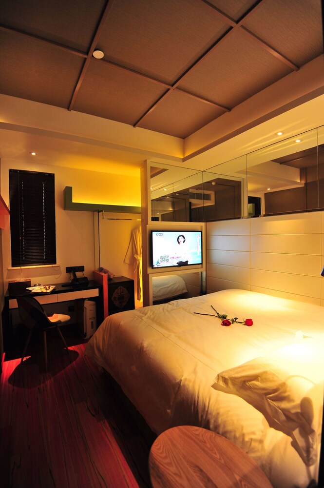 Dieshang Boutique Hotel 32/43