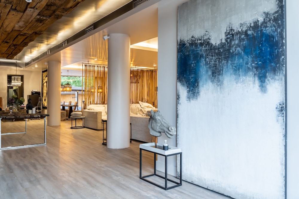 Mikelina Boutique Hotel 46/67