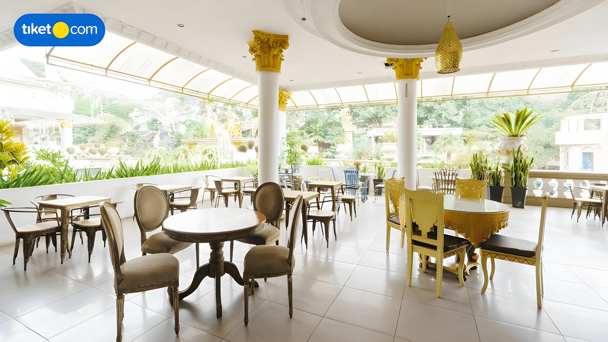 Grand Paradise Hotel 18/28
