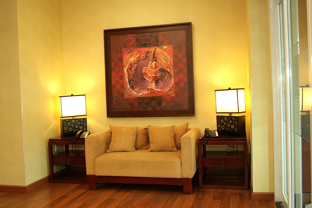 Hampton Inn by Hilton Guadalajara-Aeropuerto 33/47
