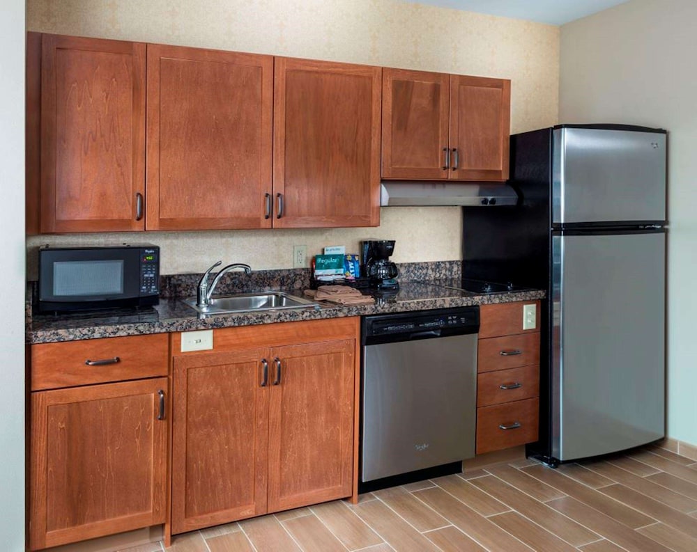 Homewood Suites By Hilton Akron Fairlawn Oh 26/36