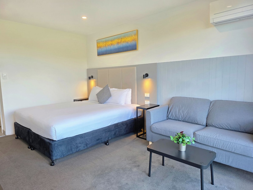 The Select Inn Ryde 31/65