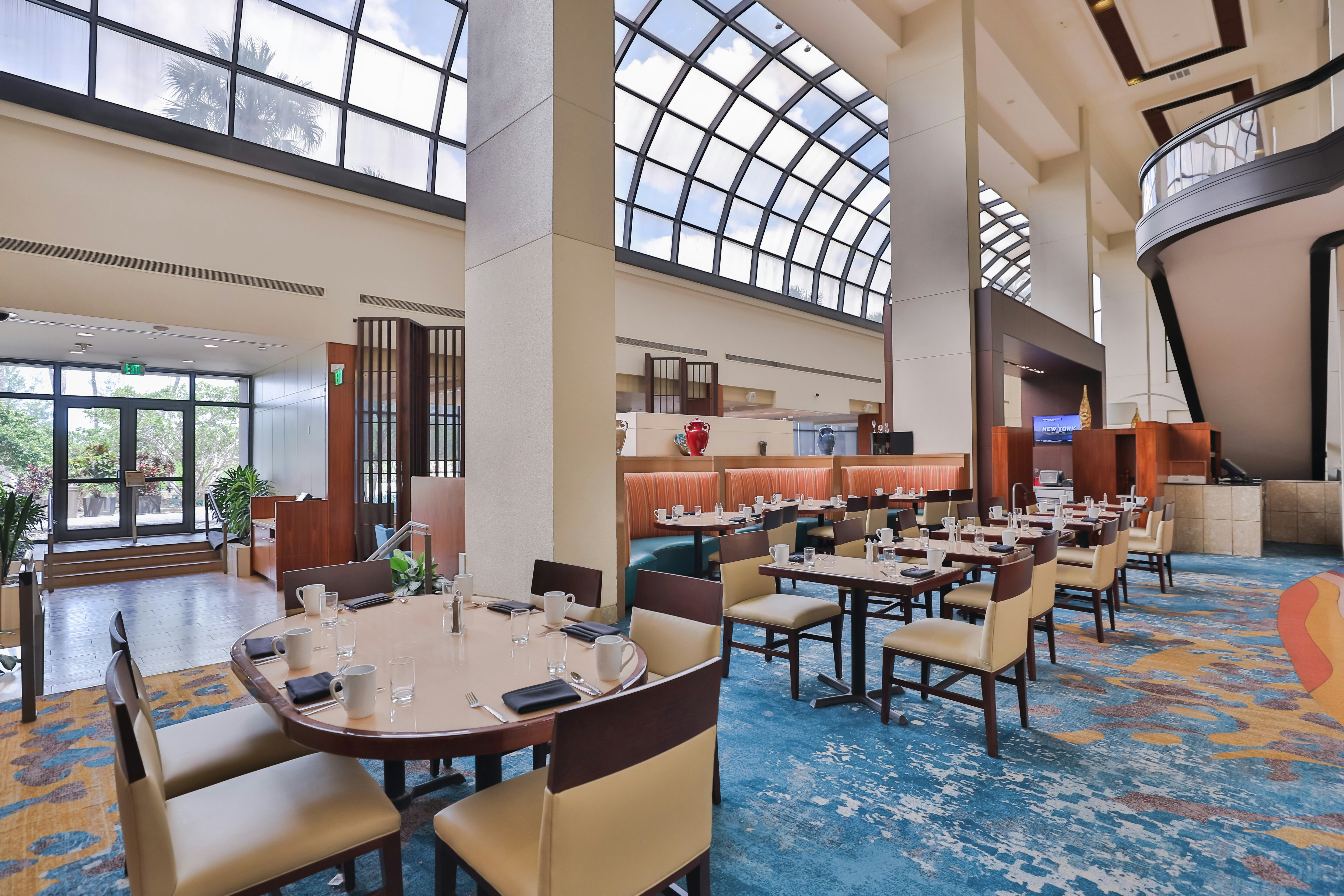Hilton Miami Airport Blue Lagoon 44/77