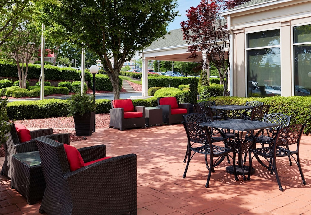 Hilton Garden Inn Charlotte North 35/51