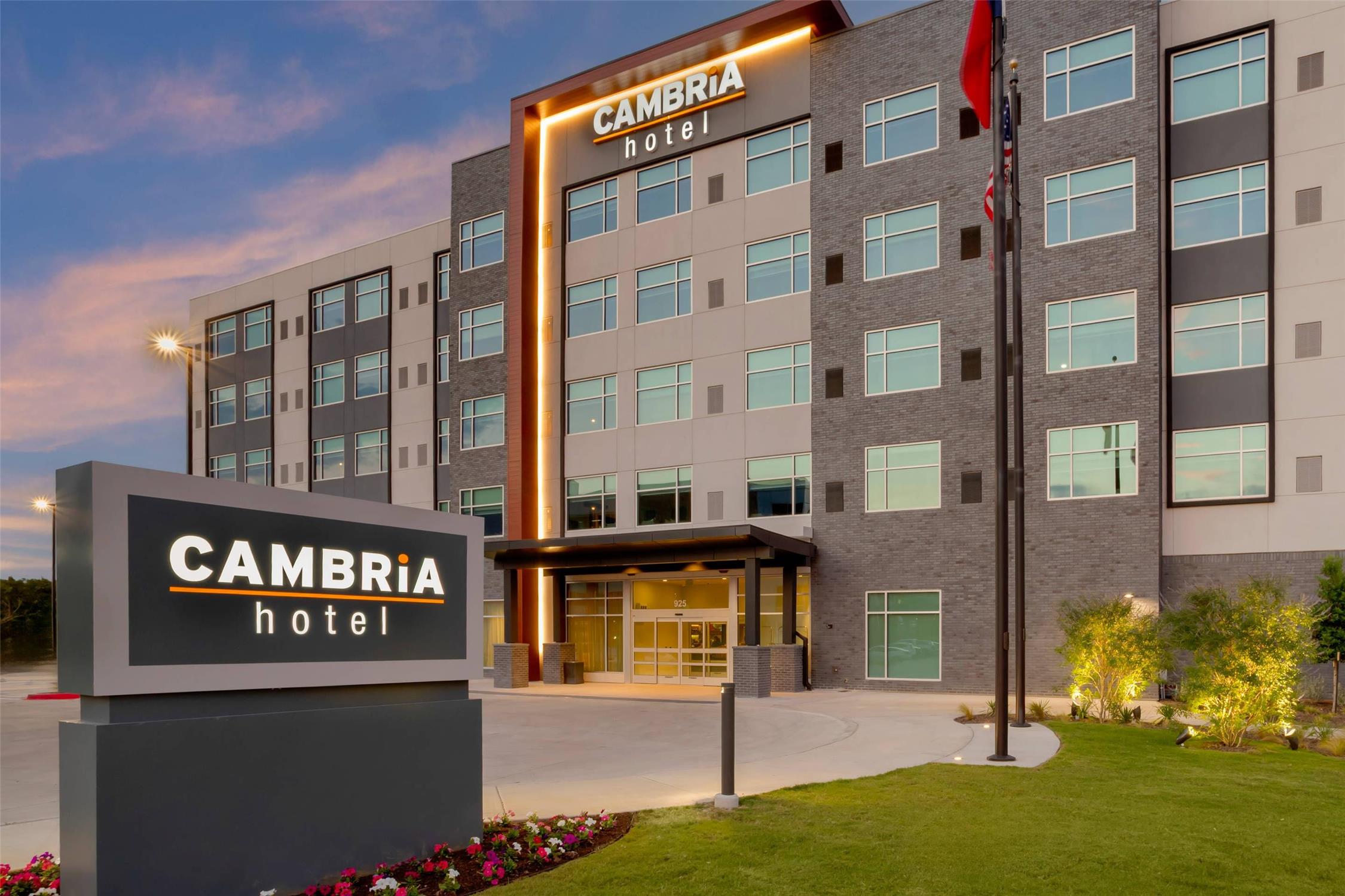 Cambria Hotel Fort Worth - Medical Center 8/39